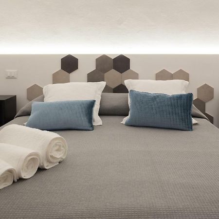 דירות מונופולי B22 - Comfy Beautiful Loft מראה חיצוני תמונה